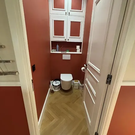 With Terrace Merignac (Gironde)